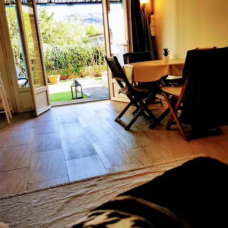 Jardin Privatif 300m De La Apartman