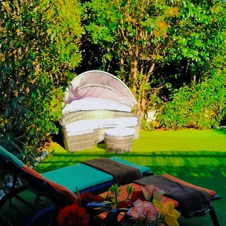 Apartmán Jardin Privatif 300m De La