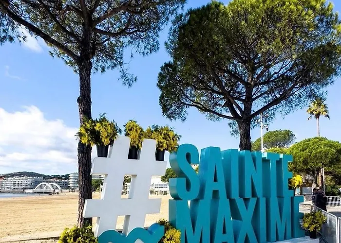 Apartment Jardin Privatif 300m De La Sainte-Maxime