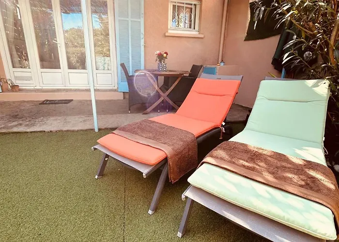 Jardin Privatif 300m De La Apartment Sainte-Maxime